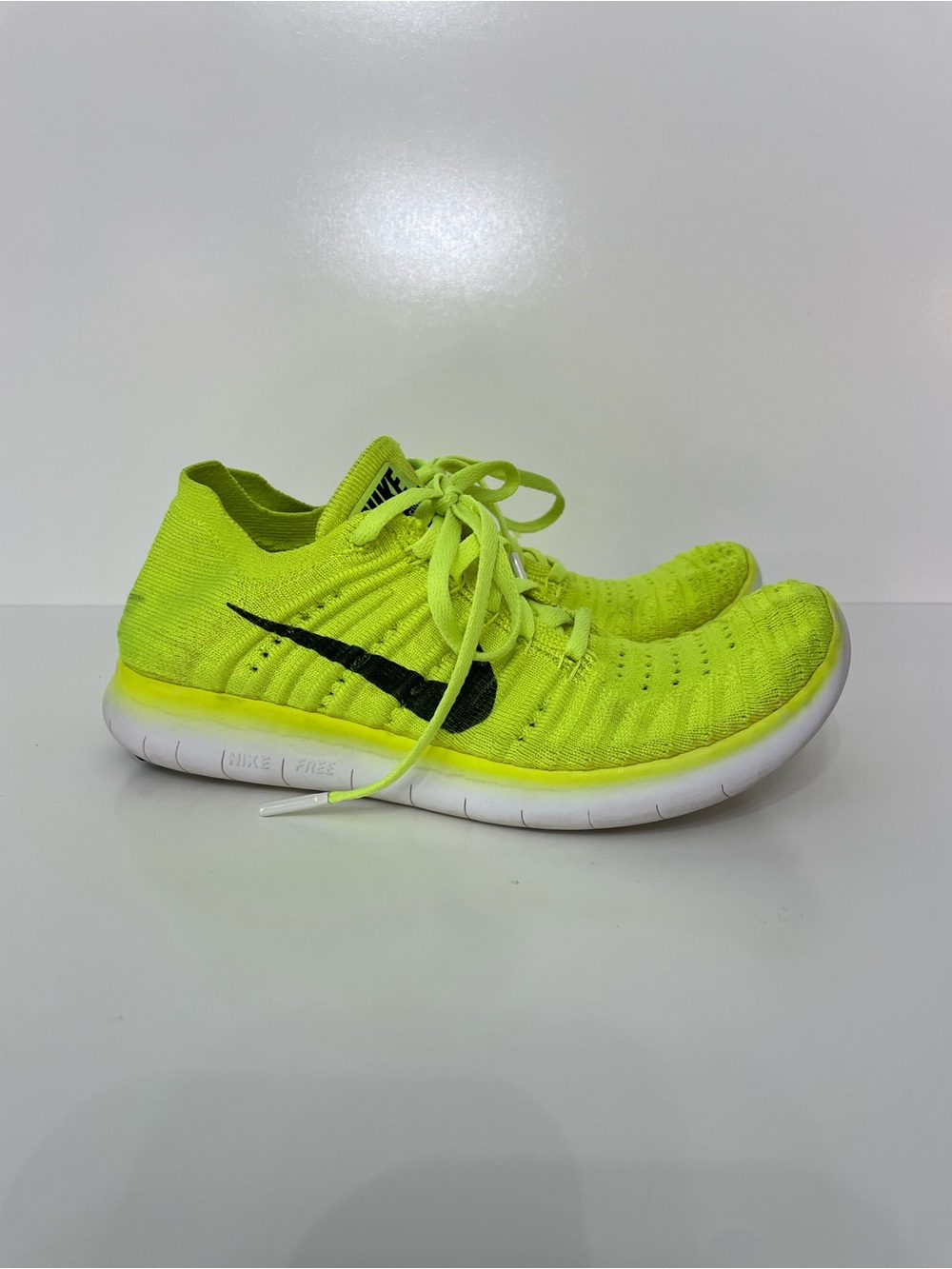 Nike Free Flyknit Running Shoes Neon Yellow Womens 6 Barefoot Lightweight Gorp